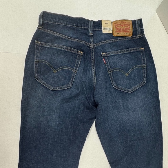 LEVI'S 541™ ATHLETIC TAPER MEN'S JEANS - Size  32 x 30 - NEW With Tags. - Picture 2 of 16